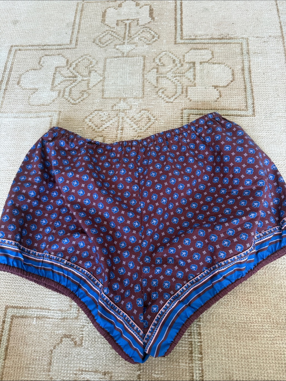 Doen Vienna Short in Menorca Foulard Print Size Small - Picture 6 of 6